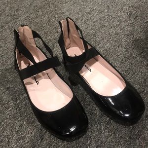 Nina Kid’s Patent Leather Dress Shoes